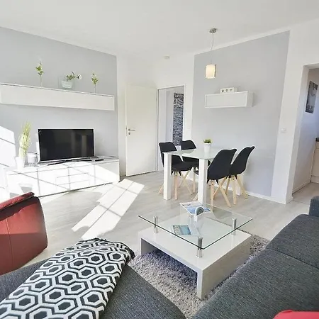 Apartament Luebecker Str 2 Whg 7 *